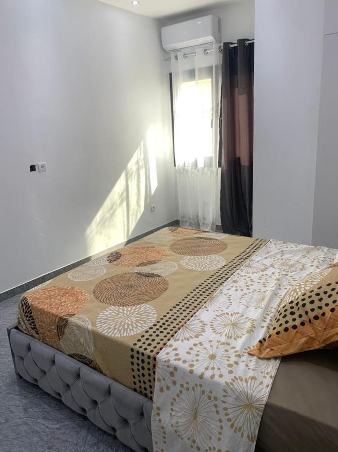 Appartement De Luxe Meuble A Louer - Dakar Pres Des Almadies 3 Ch/ 3 Sdb Bagian luar foto